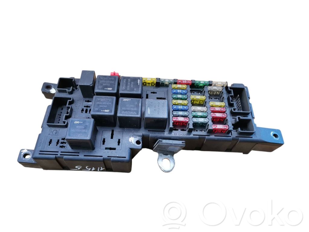 Volvo S80 Saugiklių dėžė (komplektas) 