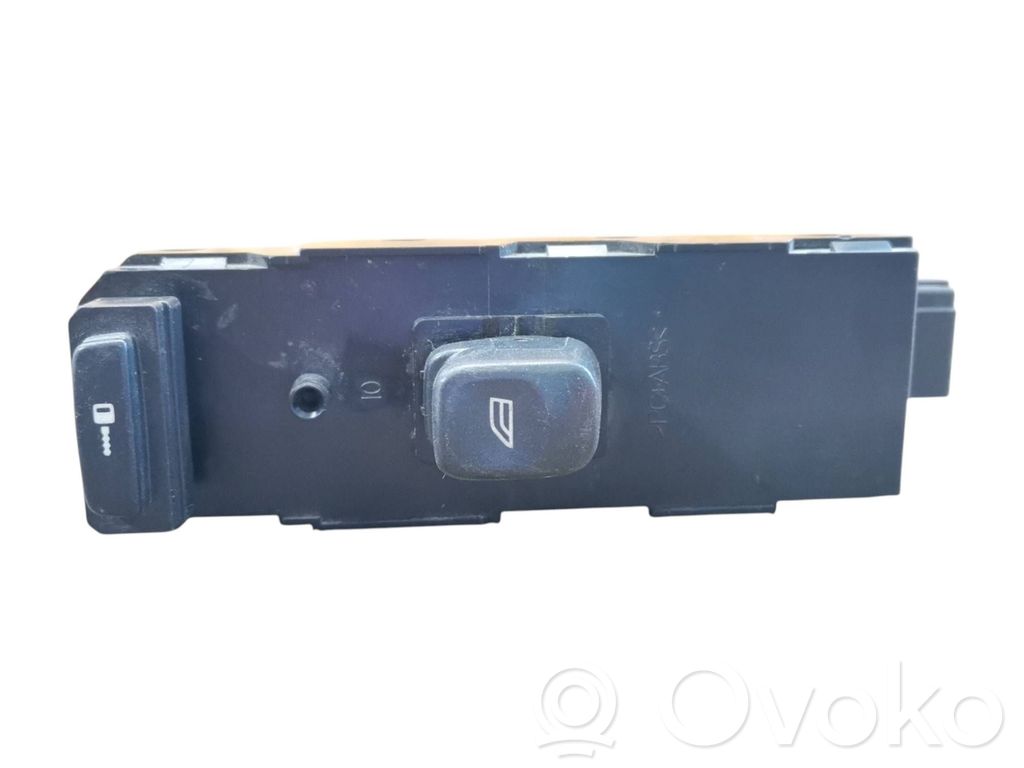 Volvo V70 Electric window control switch 