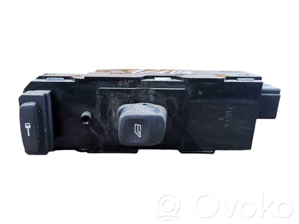 Volvo S60 Electric window control switch 