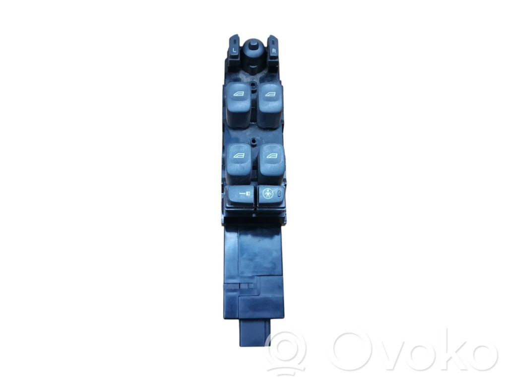 Electric window control switch   9472034,98773EE