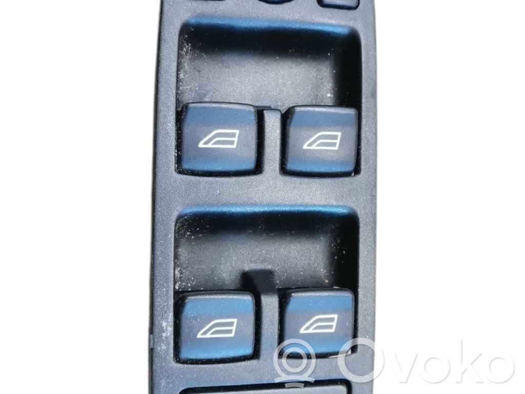 Volvo V50 Electric window control switch 