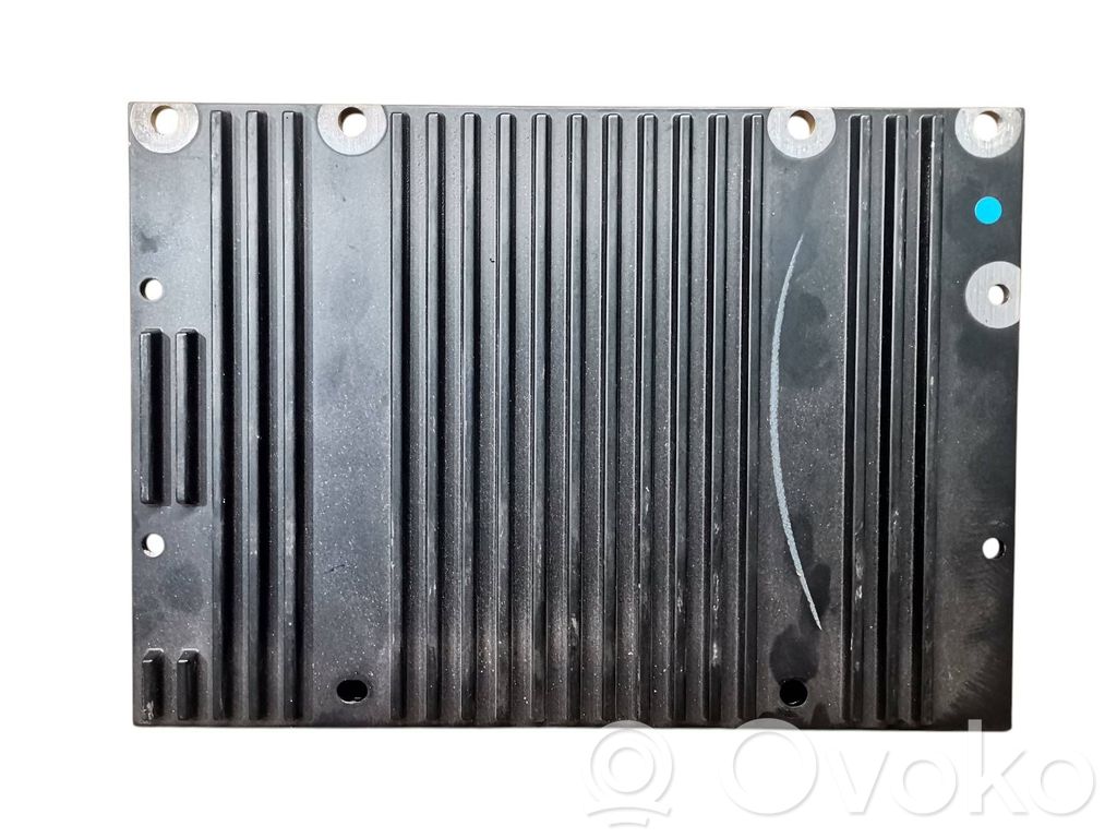 Volvo XC90 Sound amplifier 