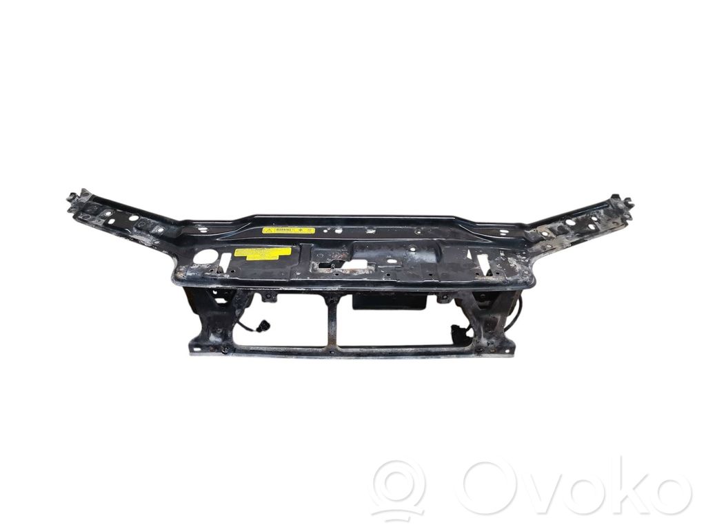 Volvo V70 Radiatorių panelė 
