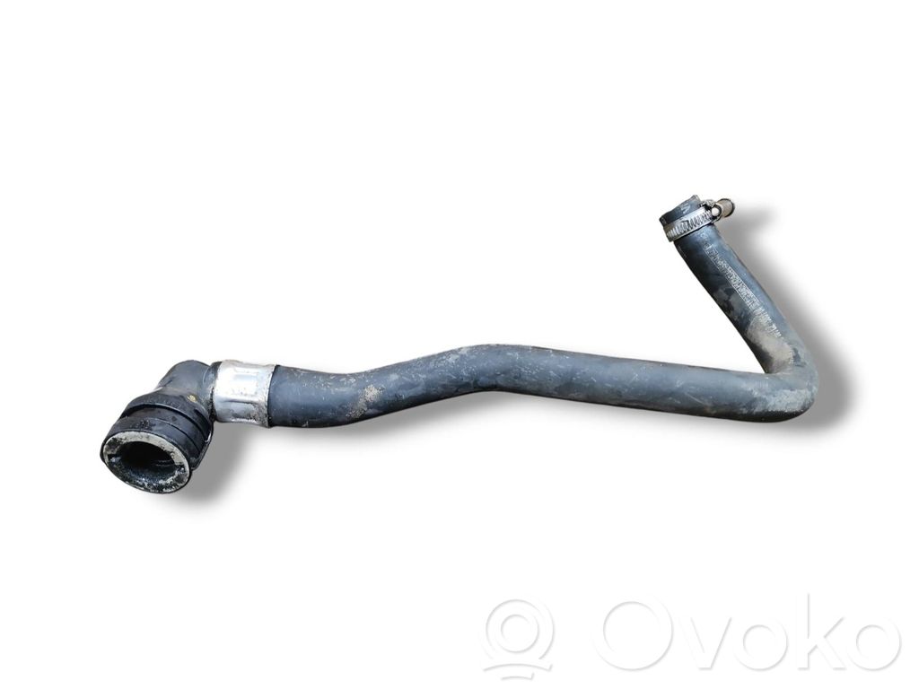 Volvo XC90 Conductă/furtun lichid de răcire motor 