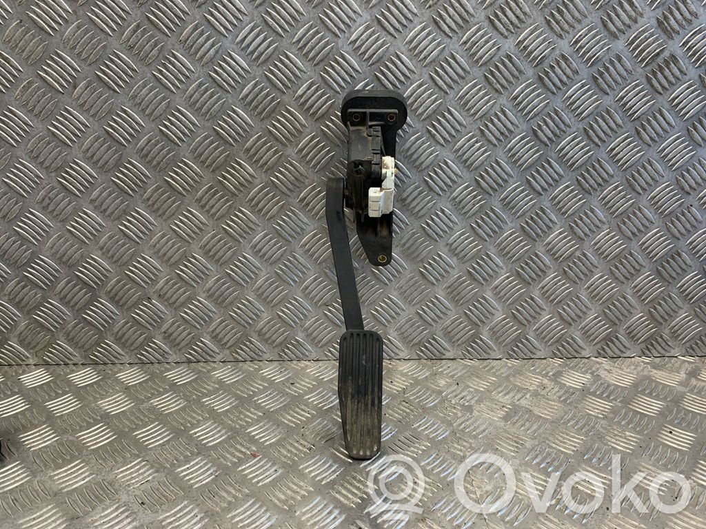 Volvo XC90 Pedał gazu / przyspieszenia 