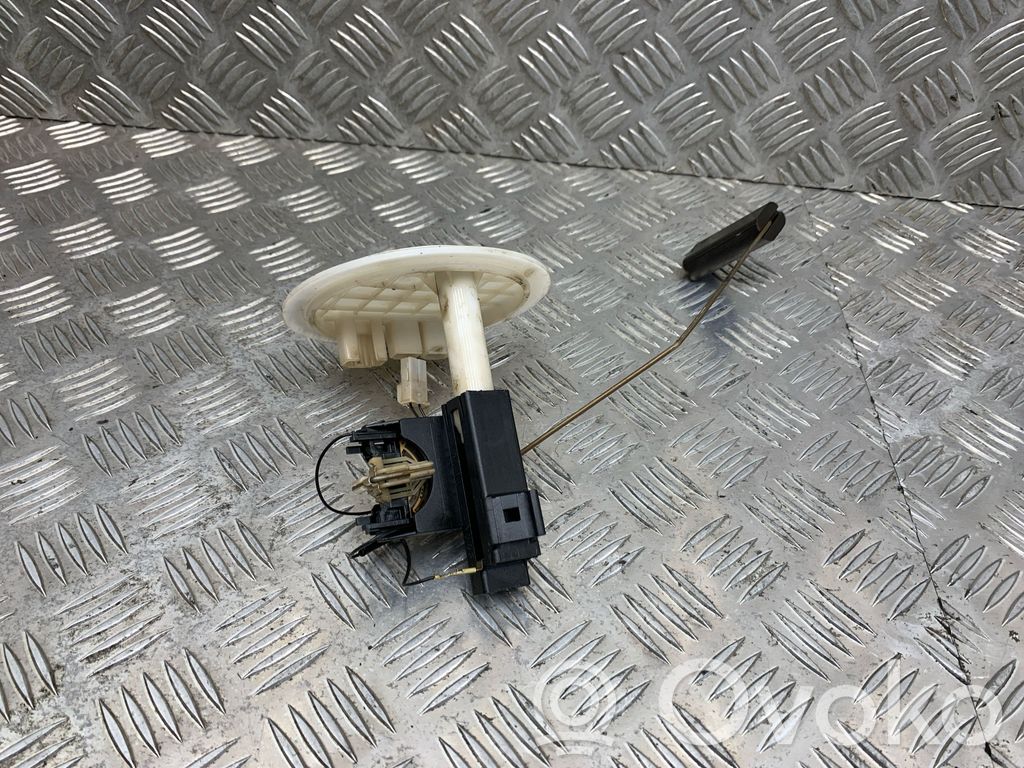 Volvo V70 Fuel level sensor 