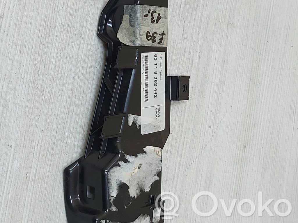 Headlight/headlamp mounting bracket   63118362442,8362442