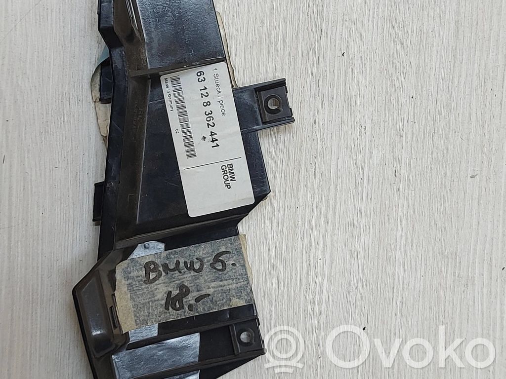 BMW 5 E39 Headlight/headlamp mounting bracket 
