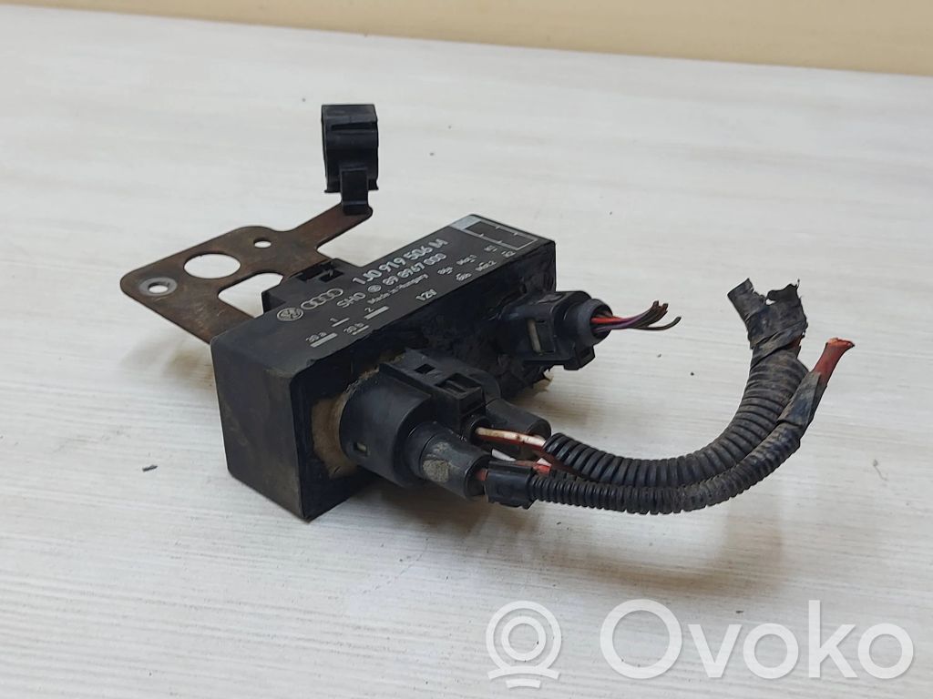 Volkswagen Polo Coolant fan relay 