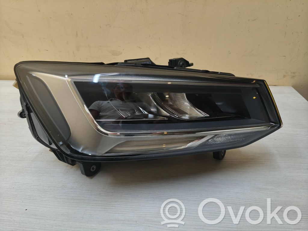 Audi Q2 - Far 