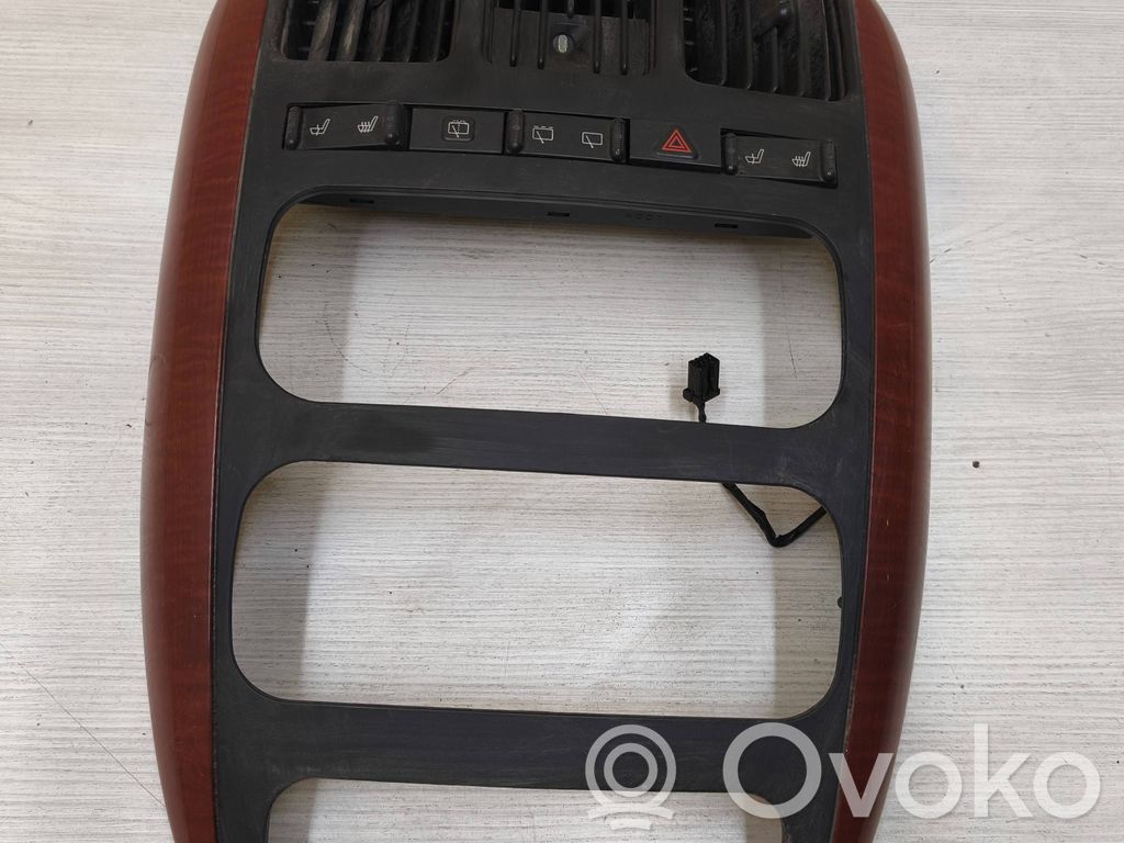 Console centrale, commande chauffage/clim   P05005250AE,04685842AA