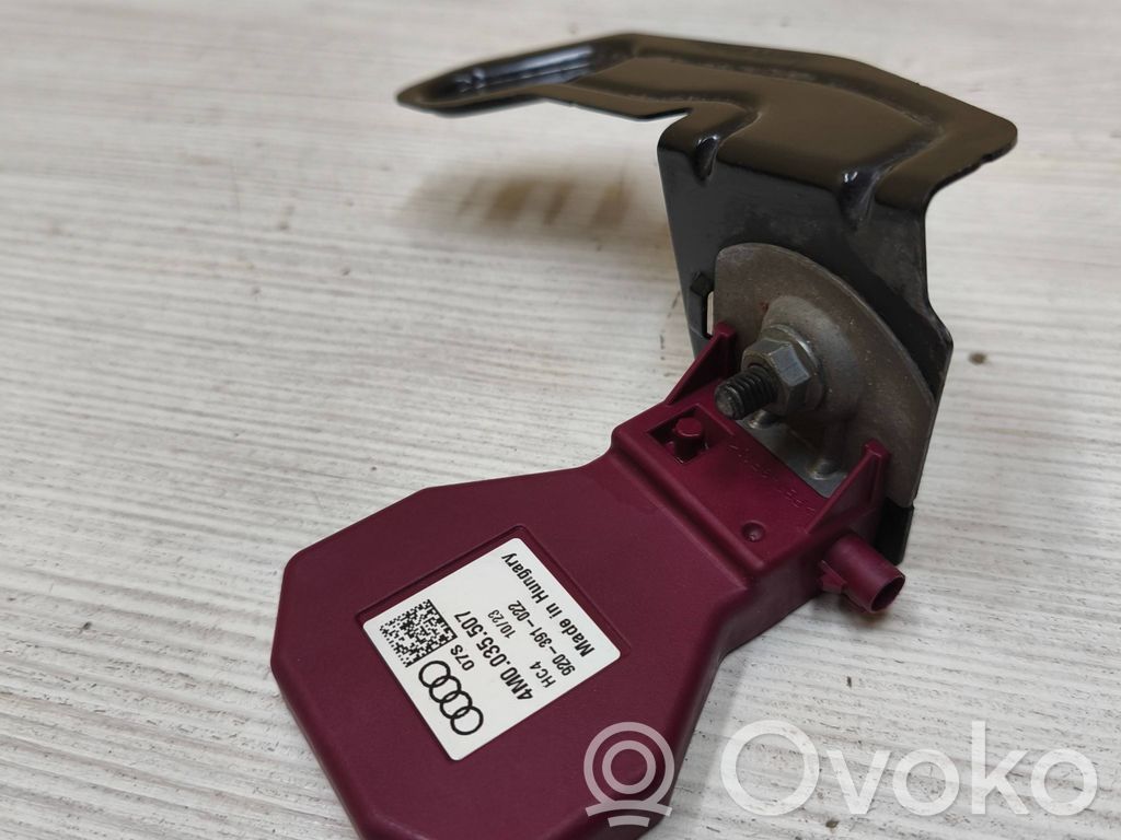 Muut ohjainlaitteet/moduulit   4M0035507,81A035525