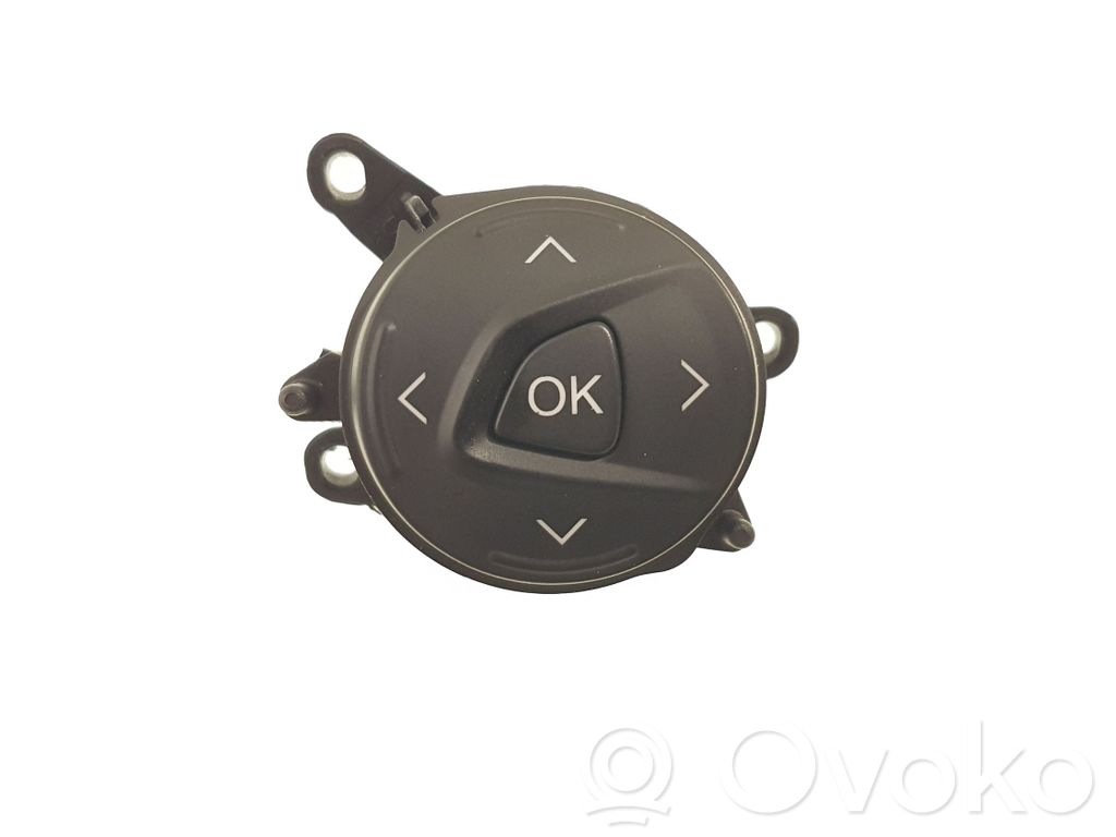 Ford C-MAX II Steering wheel buttons/switches 