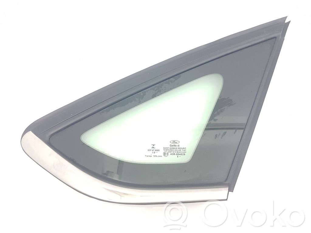 Ford Fusion II Rear side window 