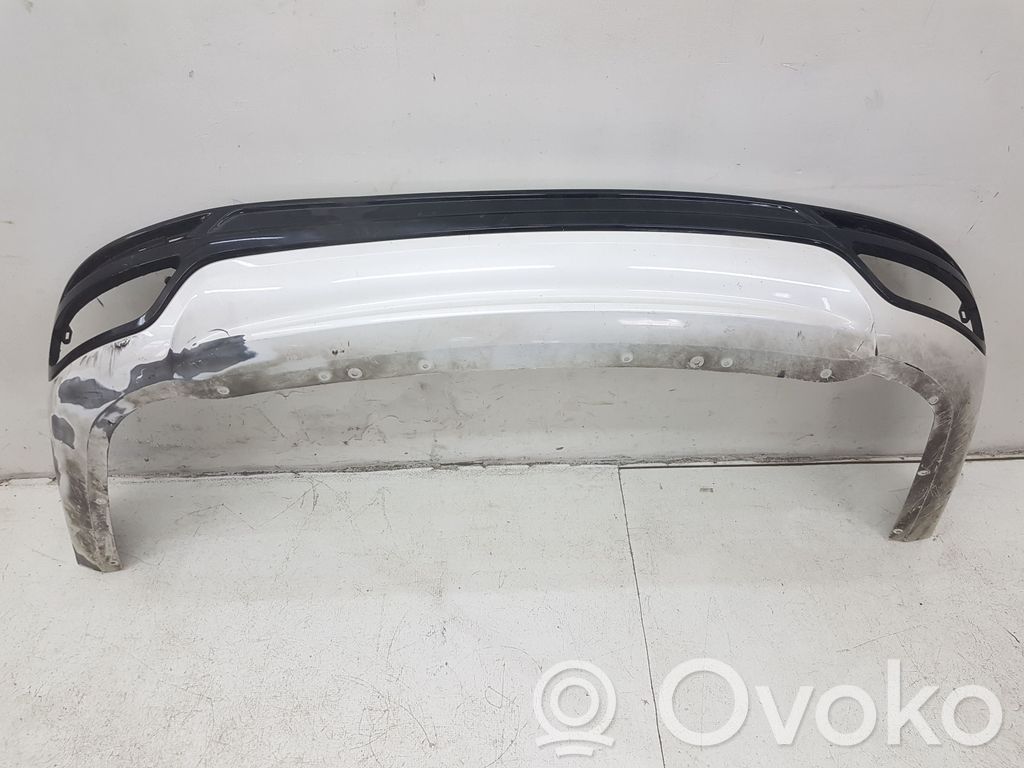 Ford Fusion II Moldura inferior del parachoques trasero 