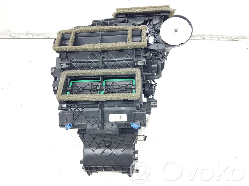 Ford C-MAX II Interior heater climate box assembly 