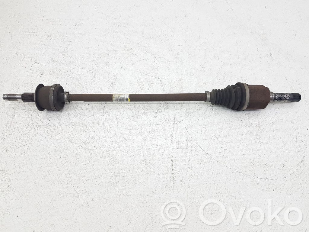 Ford Edge II Aizmugurējā pusass 