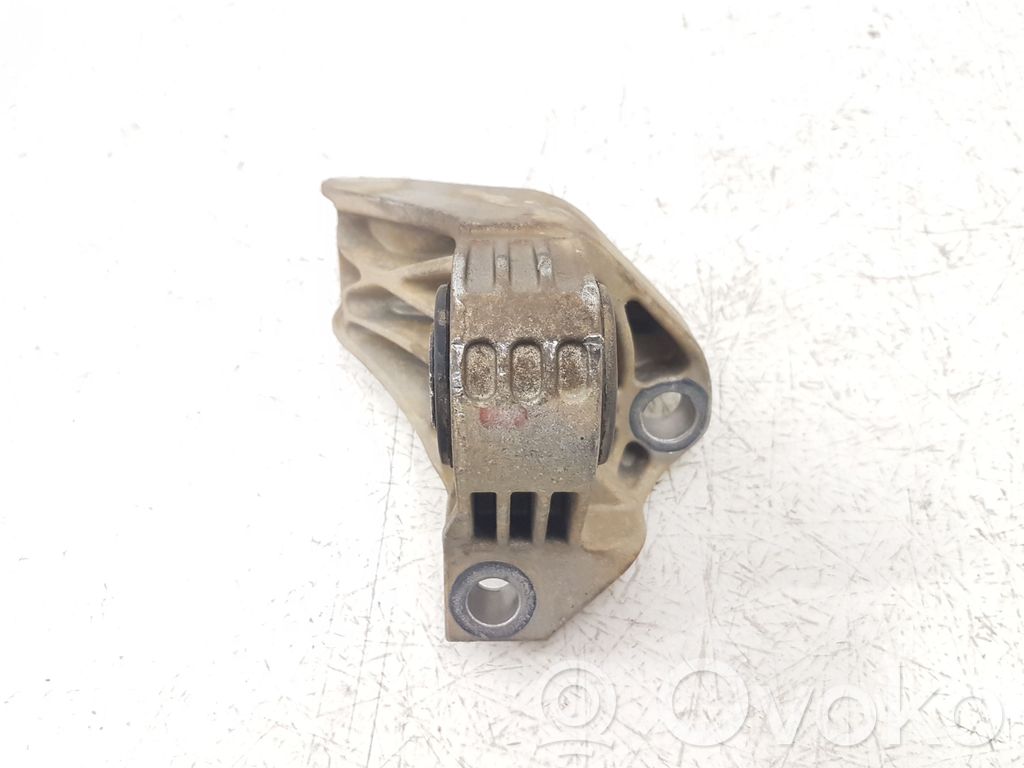 Ford Escape III Gearbox mounting bracket 
