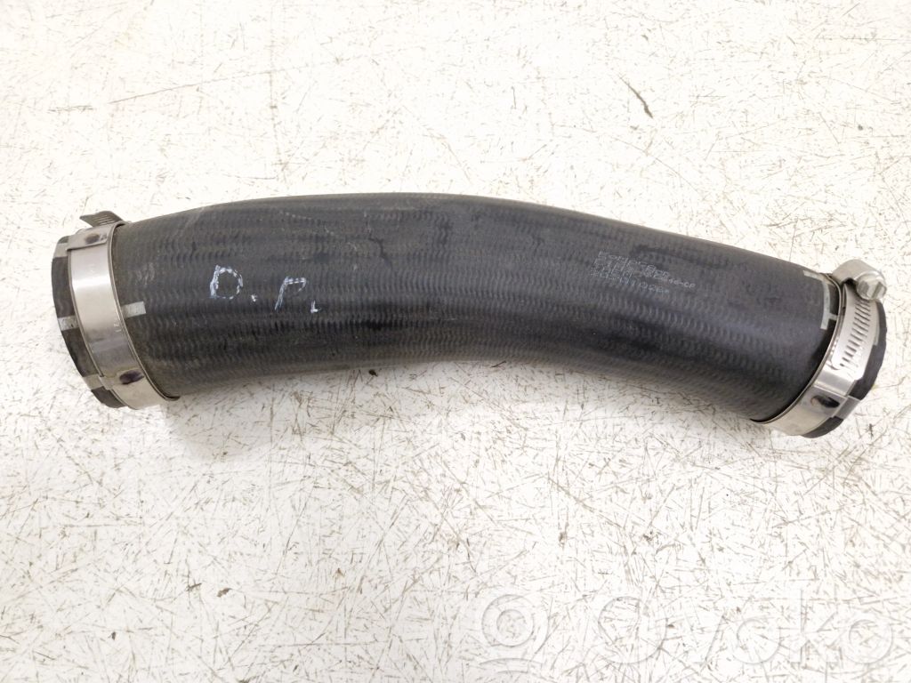Ford Explorer VI Intercooler hose/pipe 