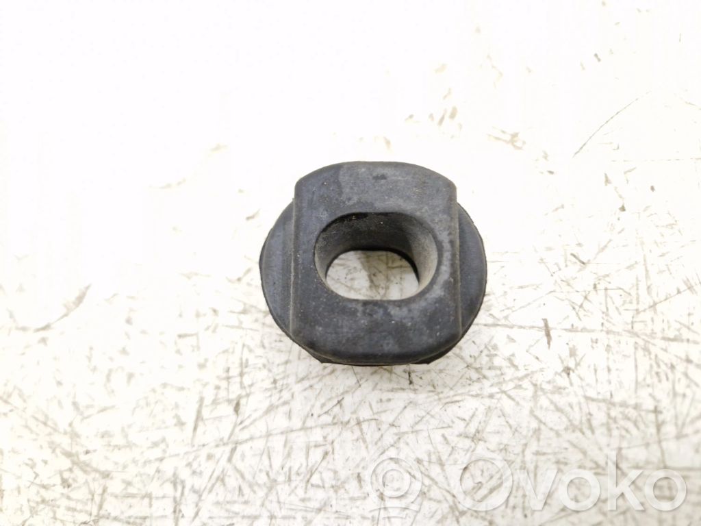 Ford C-MAX II Radiator mount bracket 