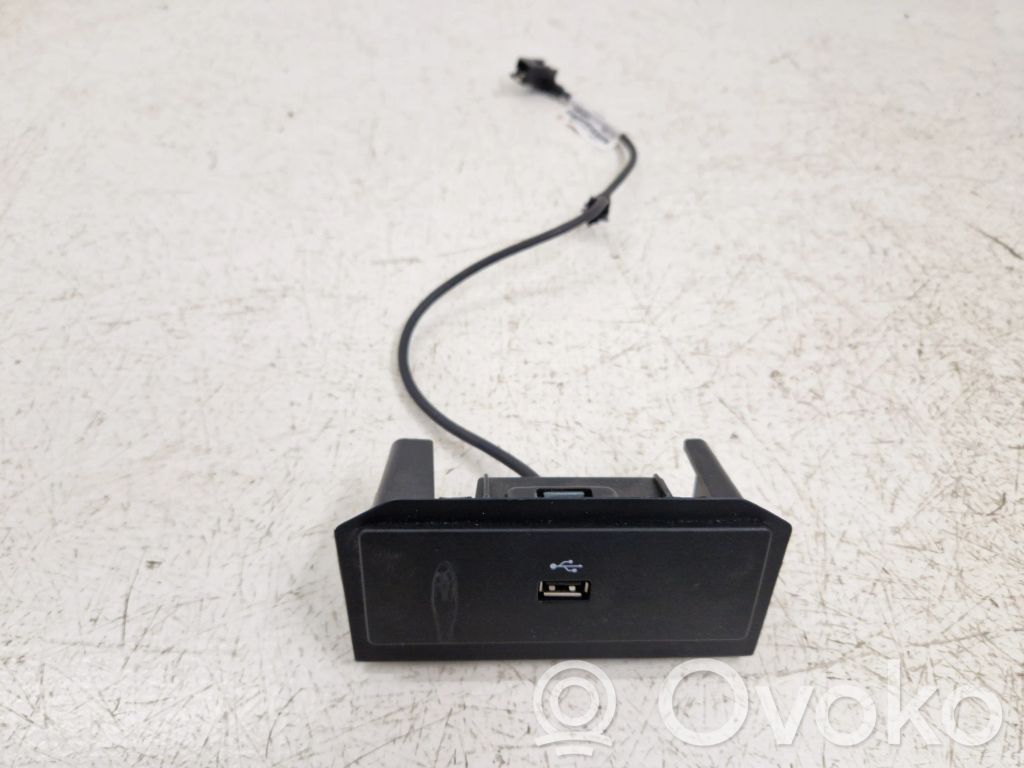 USB socket connector   CJ5T14D202,CJ5T14D202FB,EU13D,160108N,CJ54S045R31,CJ54S045R31A,G5258,K0ERA