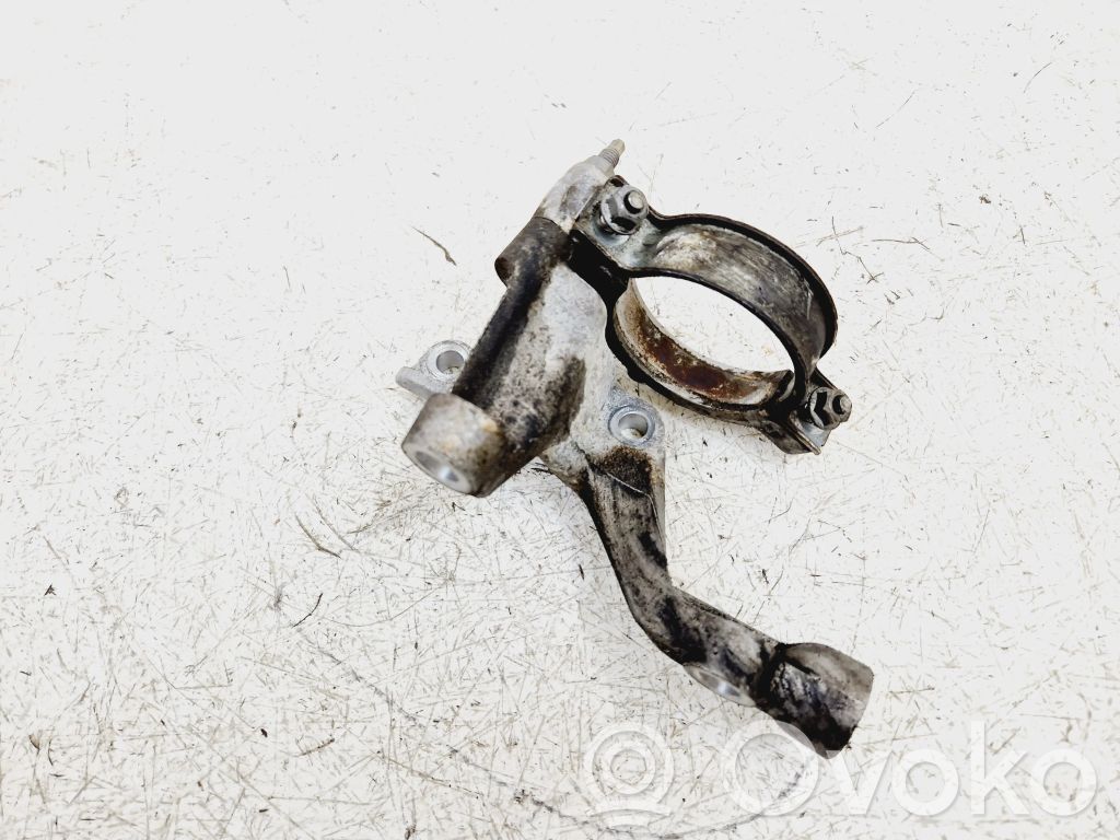 Ford Fusion II Staffa del cuscinetto di supporto dell’albero di trasmissione 