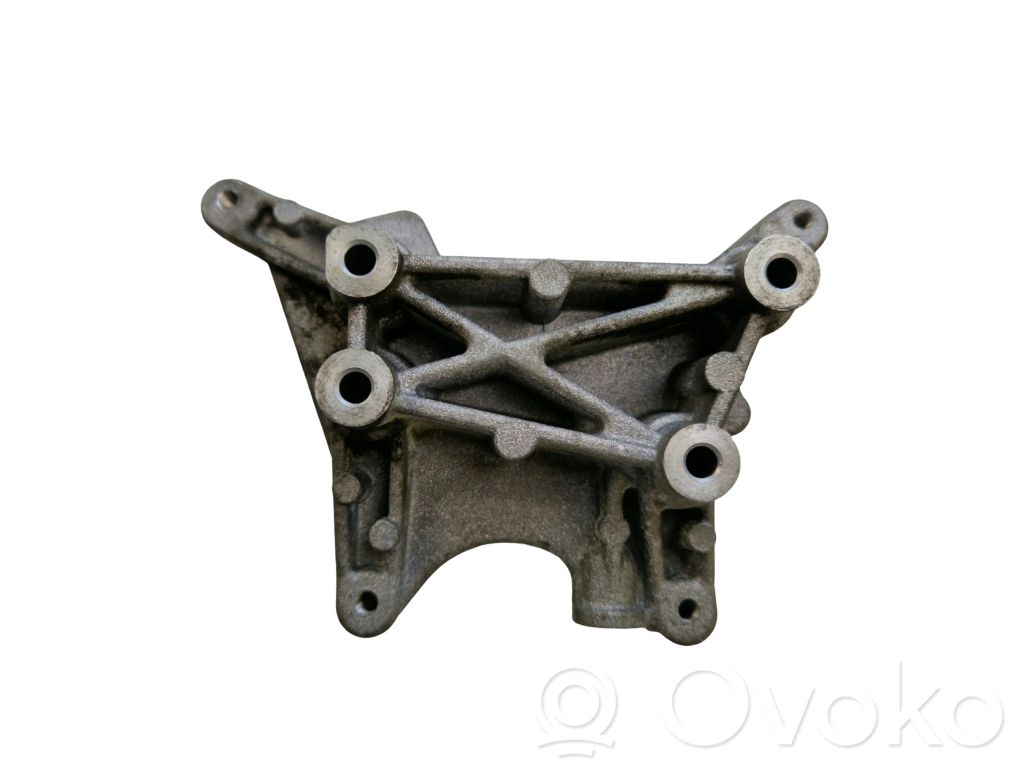 Engine mounting bracket   55261583,55261583