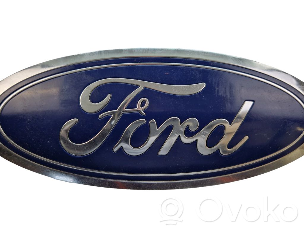 Ford Escape IV Gamintojo ženkliukas 