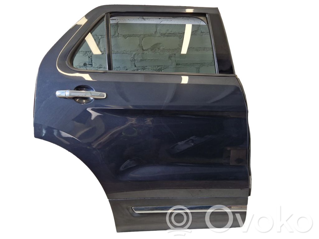 Ford Explorer V Rear door 