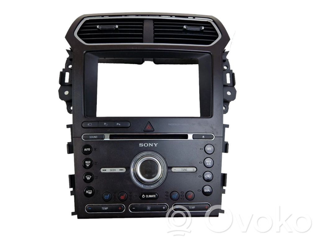 Ford Explorer V Head unit multimedia control 