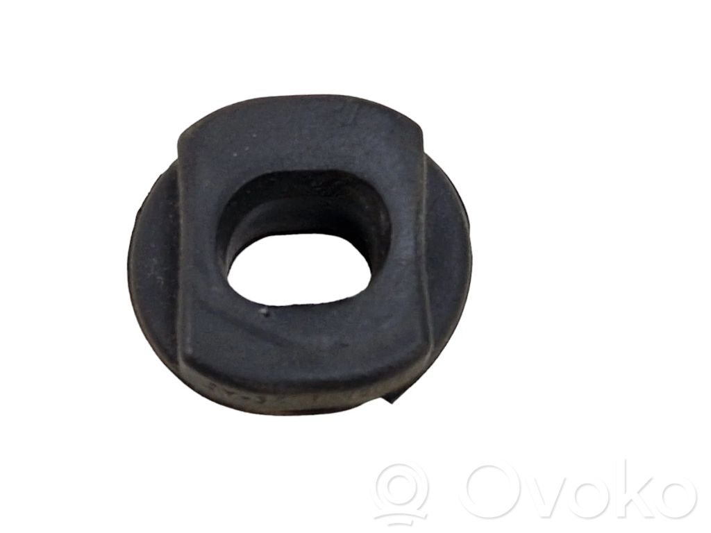 Ford Escape III Radiator support slam panel bracket 