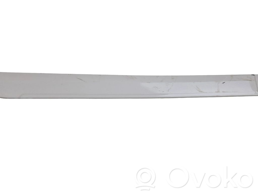 Subaru Legacy VII Aizmugurē durvju dekoratīvā apdare (moldings) 