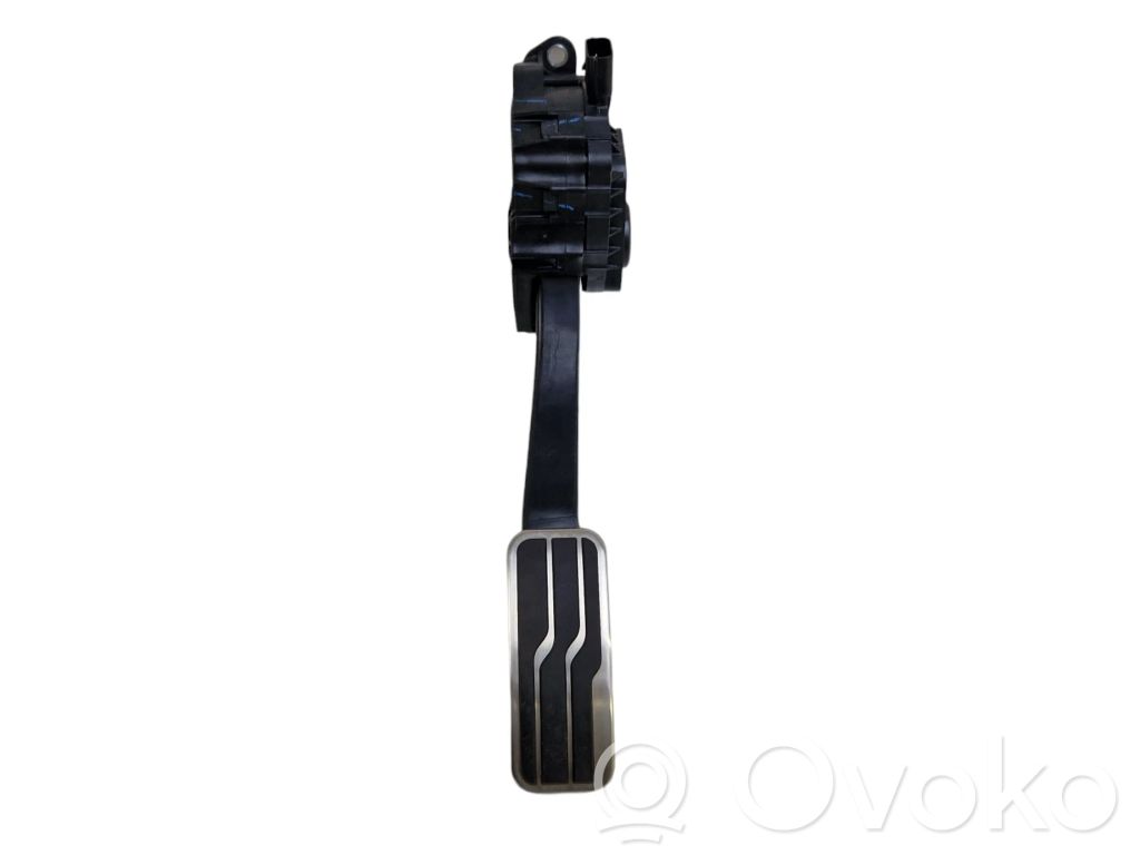 Ford Fusion II Accelerator throttle pedal 