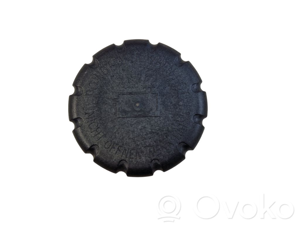 Mercedes-Benz C W205 Coolant expansion tank/reservoir cap 