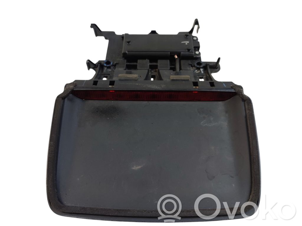 Dodge Charger Third/center stoplight 