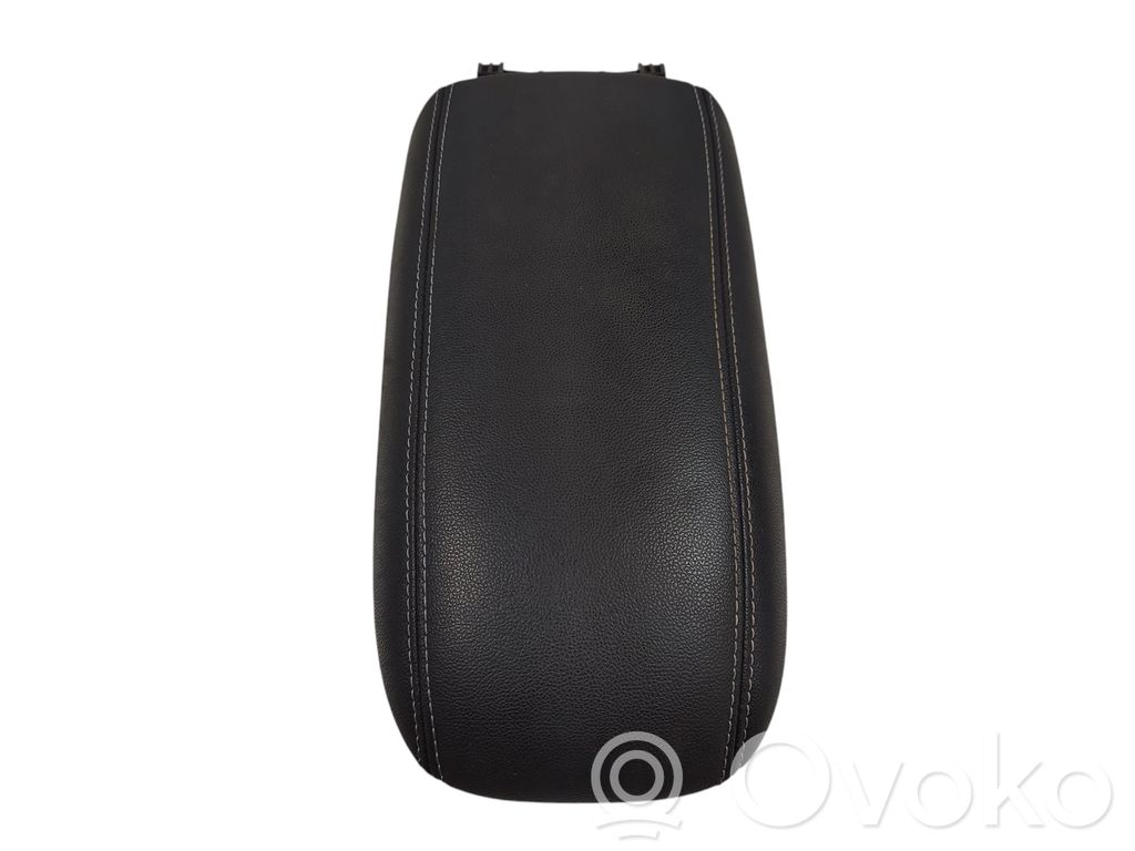 Ford Escape IV Armrest 