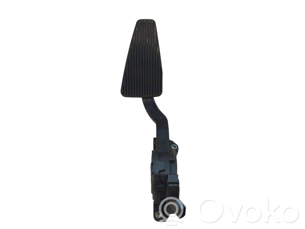 Accelerator throttle pedal   68043161,68043161AD,6PV93396615