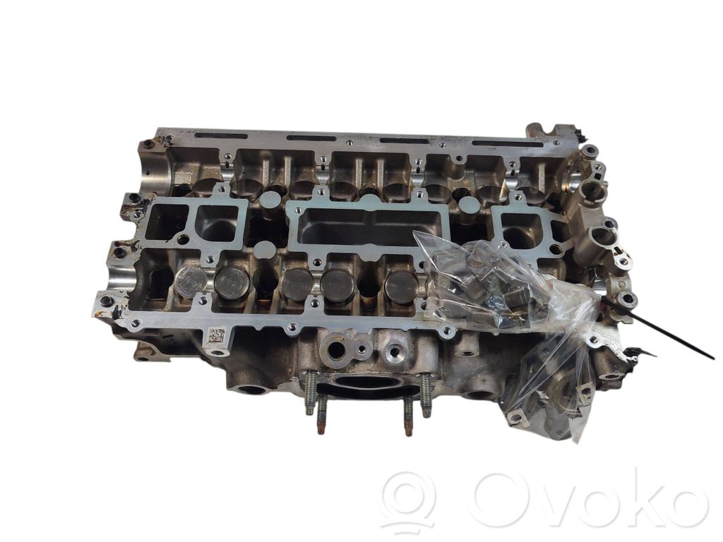 Engine head   CJ5ECA,DZDQA
