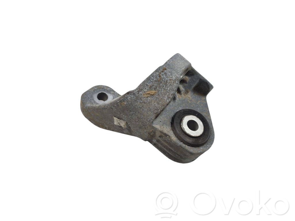 Ford Escape III Gearbox mounting bracket 