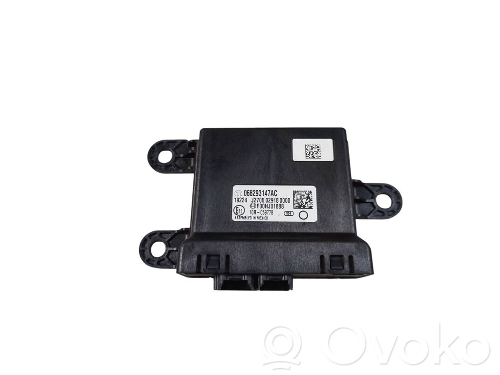 Chrysler Pacifica Gateway control module 