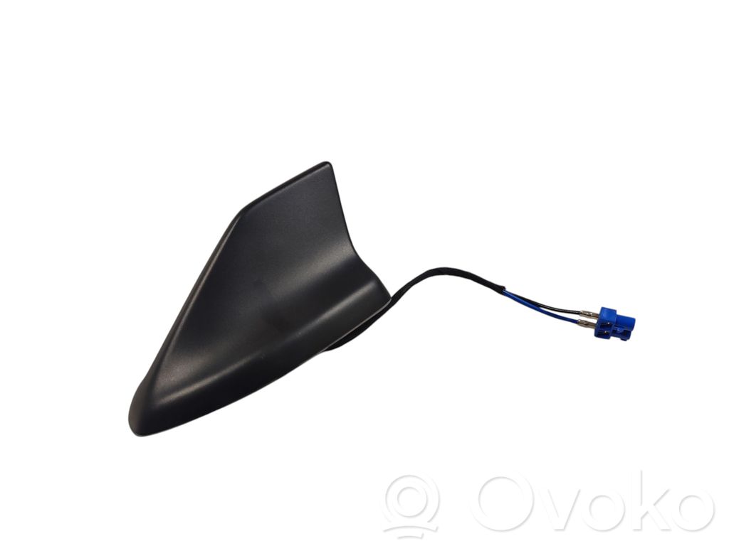 Ford Explorer VI GPS-pystyantenni 