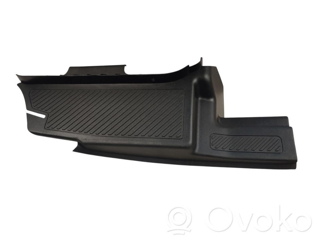 Ford Explorer VI Rear sill trim cover 