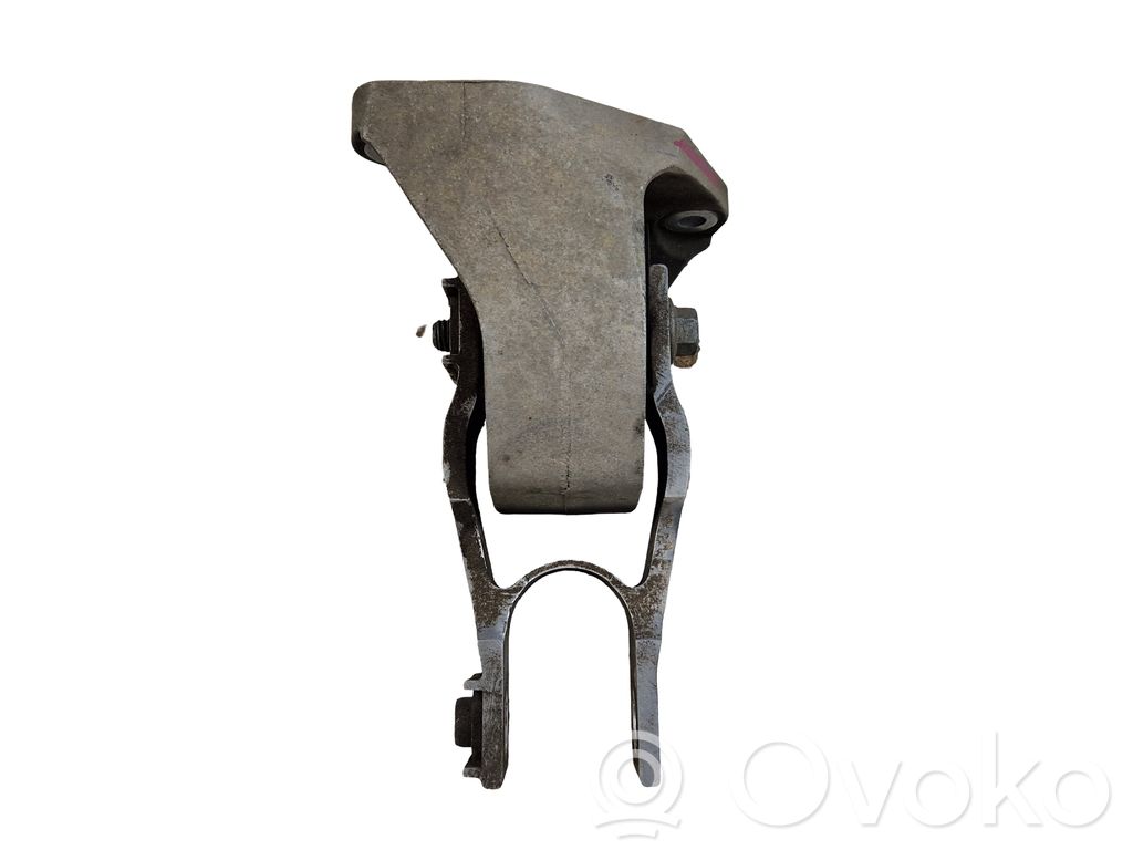 Volvo XC60 Engine mount bracket 