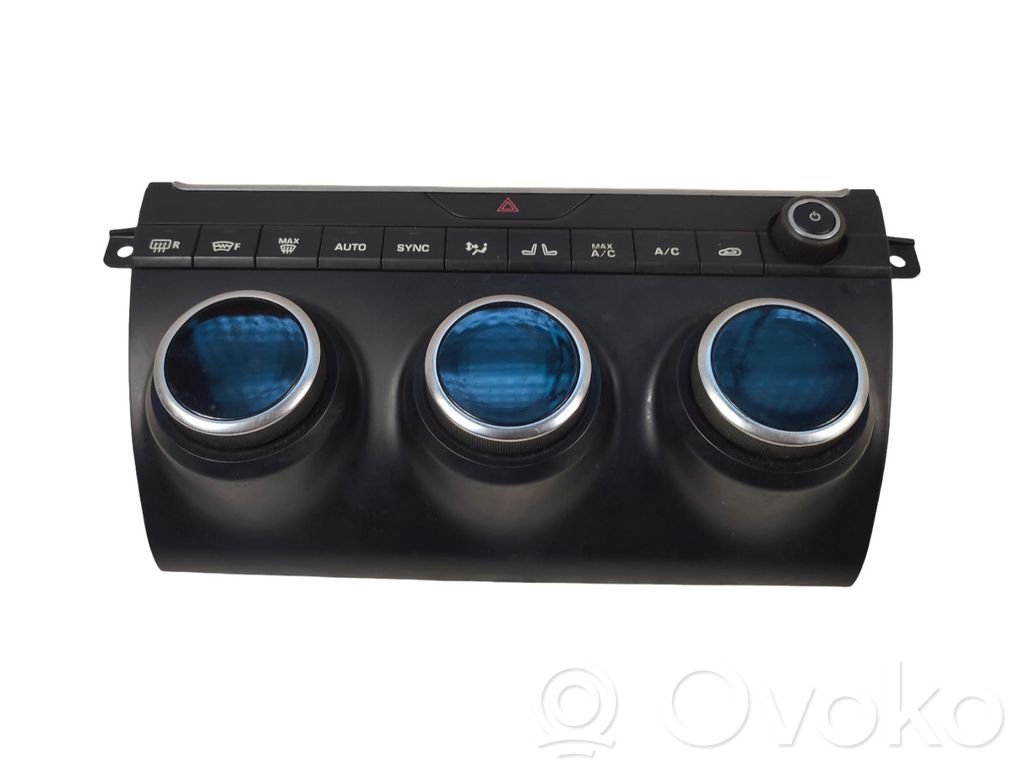 Jaguar E-Pace Climate control unit 