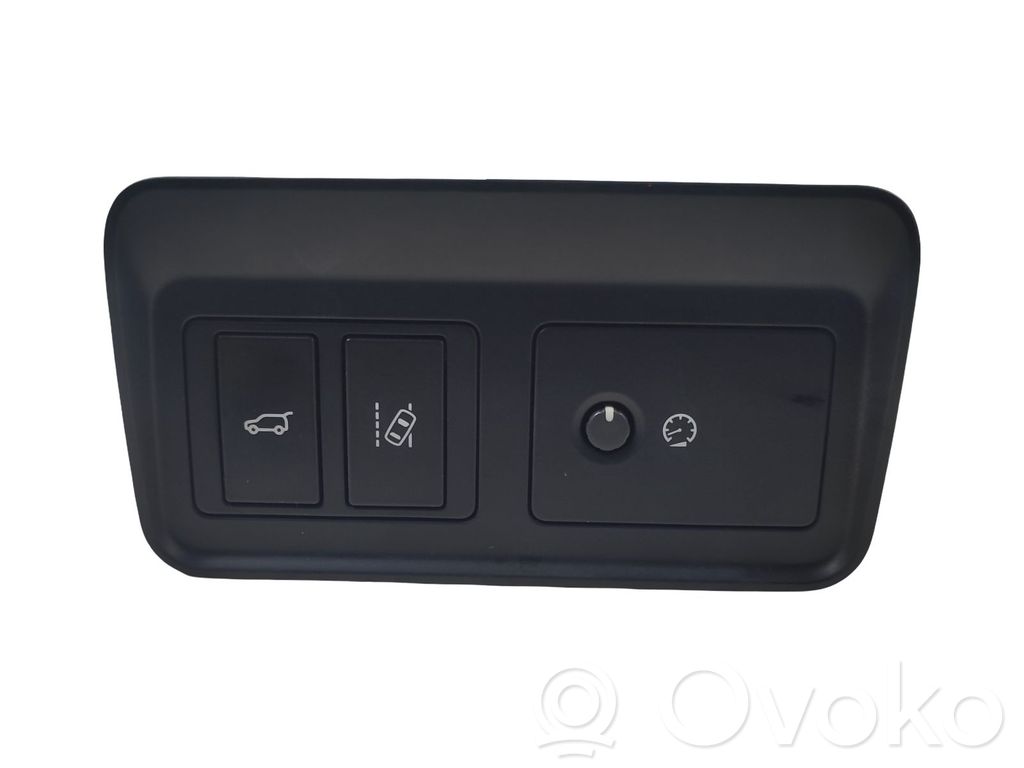 Jaguar E-Pace A set of switches 