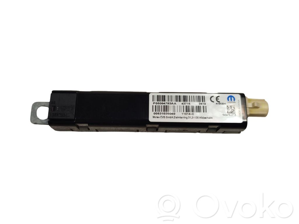 Dodge Charger Antenos stiprintuvas 