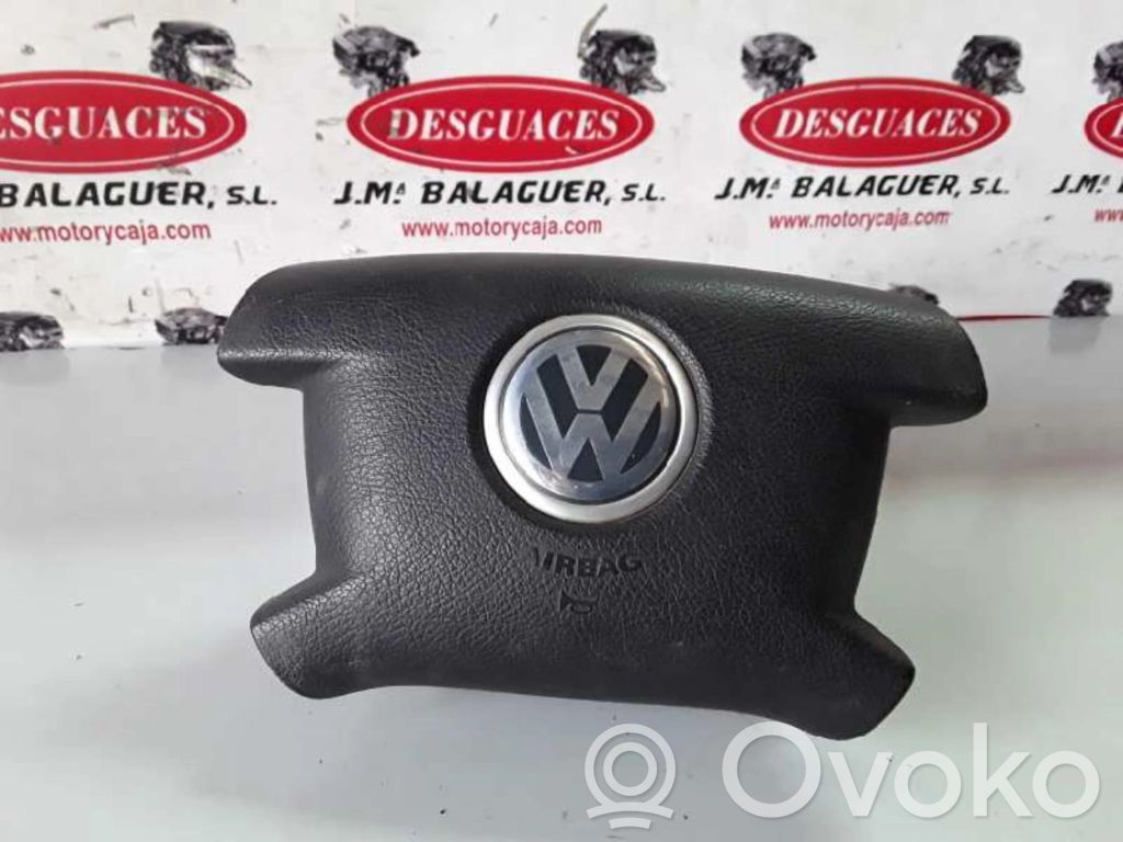 Volkswagen Caddy Priekinių durų oro pagalvė 
