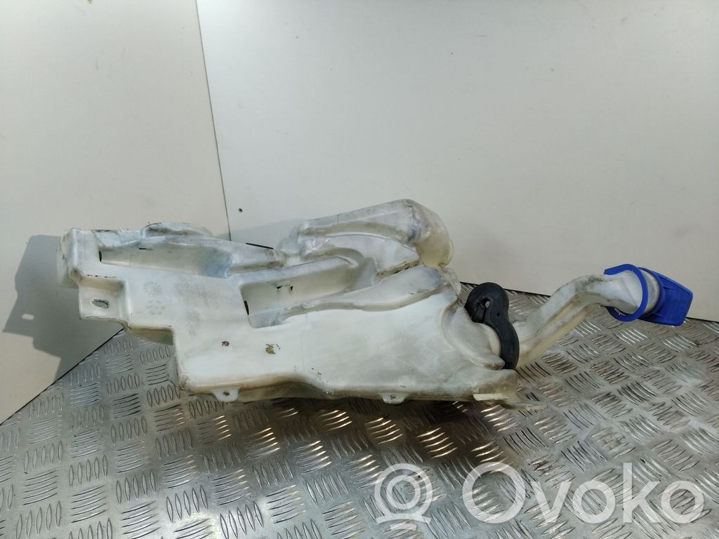 Audi A8 S8 D3 4E Logu šķidruma tvertne 