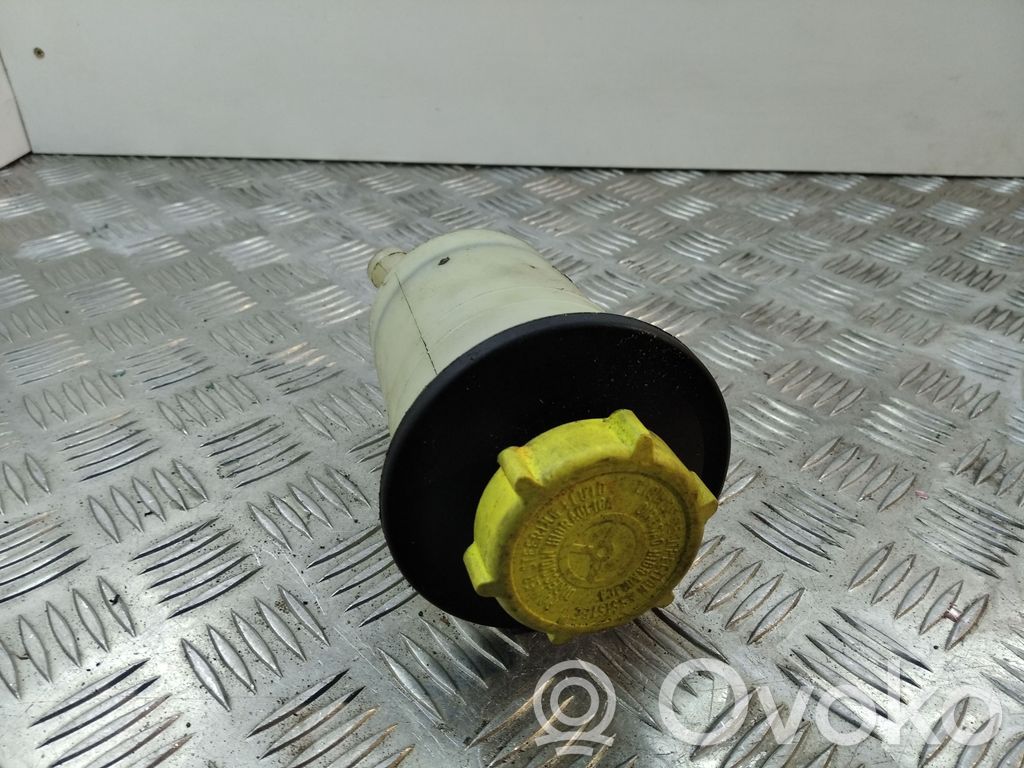 Land Rover Range Rover Sport L494 Brake fluid reservoir 