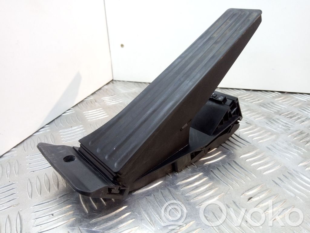 BMW 5 F10 F11 Akseleratora pedālis 